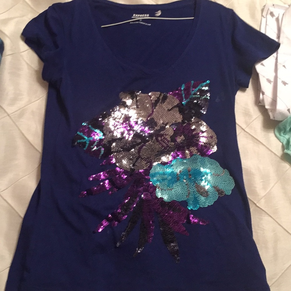 Express Tshirt
